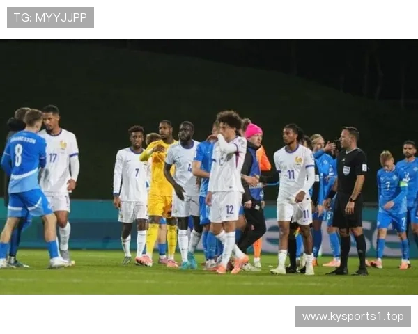 中国足球能否跨越重重障碍 走进世界杯的殿堂 中国足球能否跨越重重障碍 走进世界杯的殿堂